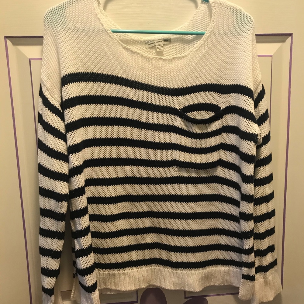 American Eagle navy white striped light sweater
